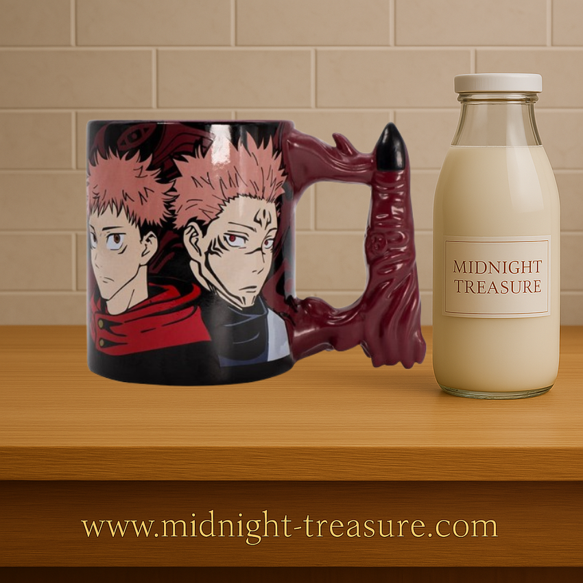 Mug 3D Jujutsu Kaisen – Yuji Itadori & Sukuna – 460 ml – ABYstyle. Mug en dolomite avec anse en forme de doigt maudit et design détaillé. Un objet collector intense pour les fans d’anime.