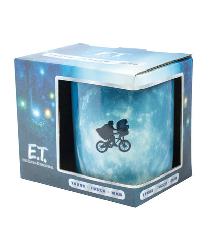 Mug E.T. – The Extra-Terrestrial – 320 ml – Officiel. Mug en céramique avec design de la scène culte du vélo devant la lune et logo E.T. Un must-have pour les fans de cinéma culte et de nostalgie 80’s.

