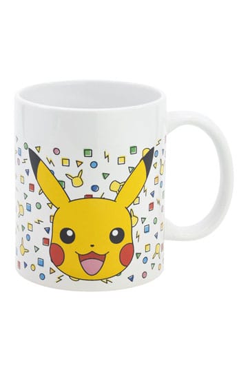 Mug Pokémon – Pikachu Confetti – 325 ml – Céramique. Mug blanc orné des visages expressifs de Pikachu et de motifs confettis colorés. Parfait pour les fans de la licence Pokémon à la recherche d’un accessoire mignon et pratique.
