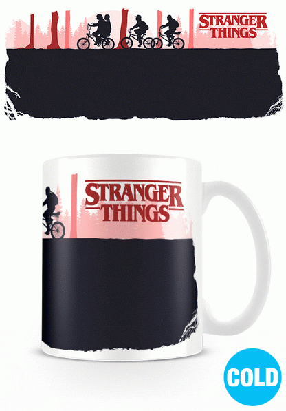 Mug Stranger Things – Upside Down – Thermoréactif – 315 ml. Mug blanc dont le décor révèle l’Upside Down lorsqu’un liquide chaud est versé.