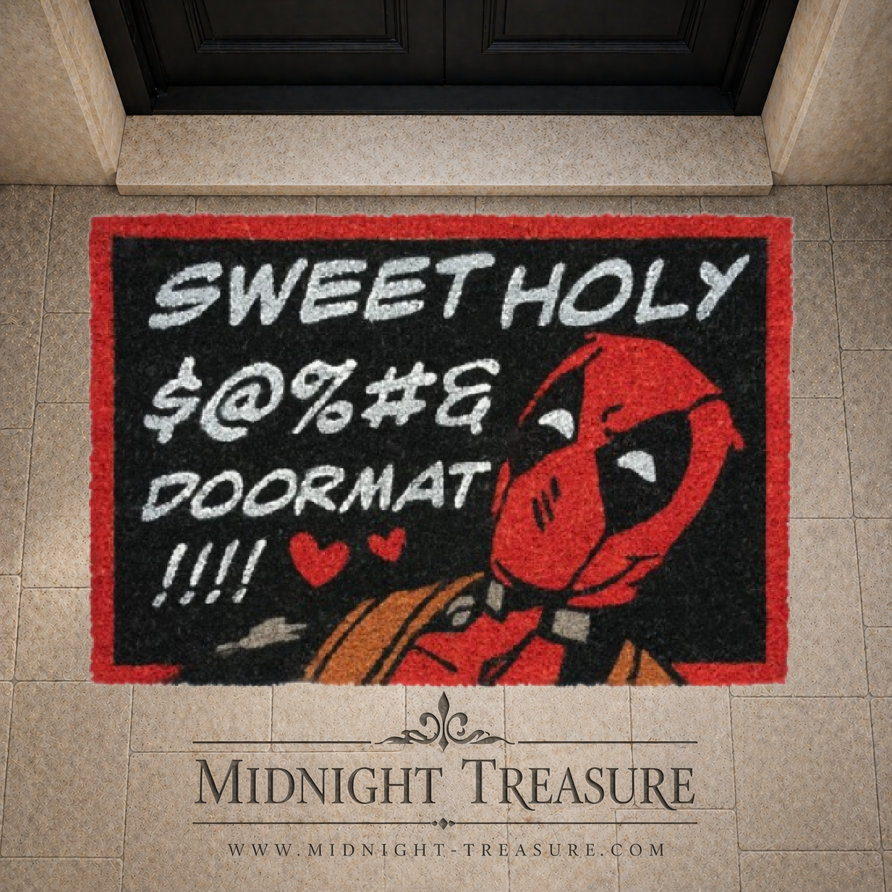 Paillasson Deadpool Sweet Holy Doormat Marvel de 60 x 40 cm par Grupo Erik. Modèle officiel en fibres de coco avec base PVC antidérapante représentant Deadpool et son humour décalé. Un accessoire idéal pour les fans de Marvel et de pop culture.