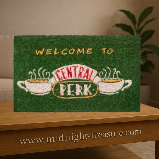 Paillasson Friends – Central Perk (43x63 cm), en fibre de coco avec base en PVC antidérapant. Produit officiel inspiré du café mythique de la série.