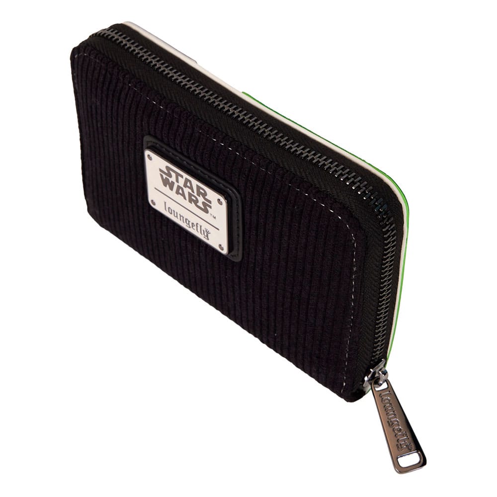 Porte-monnaie Loungefly Star Wars – The Power of the Force – Luke Skywalker Lightsaber. Design vert inspiré du sabre laser de Luke avec finitions en velours côtelé. Accessoire collector pour fans de Star Wars.