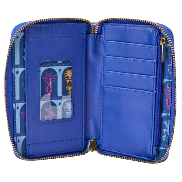 Portefeuille Loungefly – Disney – Hercule & Pégase – Olympe – 15 x 10 cm. Hercule chevauche Pégase devant le portail doré du Mont Olympe. Un portefeuille élégant pour les fans de mythologie et du film Disney.