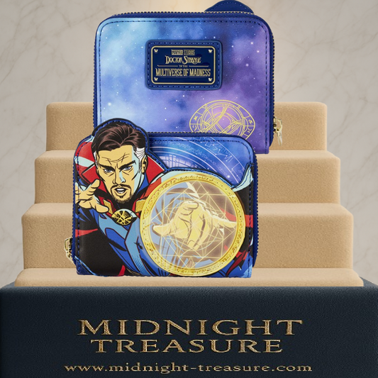 Portefeuille Loungefly – Marvel Doctor Strange – Multiverse of Madness – 13 x 10 cm. Design cosmique violet et bleu avec Doctor Strange et cercle mystique phosphorescent. Un must-have pour les fans de Marvel.

