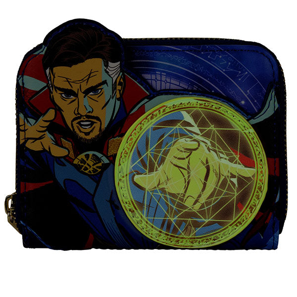 Portefeuille Loungefly – Marvel Doctor Strange – Multiverse of Madness – 13 x 10 cm. Design cosmique violet et bleu avec Doctor Strange et cercle mystique phosphorescent. Un must-have pour les fans de Marvel.

