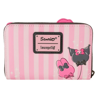 Portefeuille Loungefly – Sanrio – My Melody & Kuromi – Sweet Treats – 16 x 10 cm. Portefeuille rose pastel orné de sucreries, parfait pour les fans de kawaii et de Sanrio