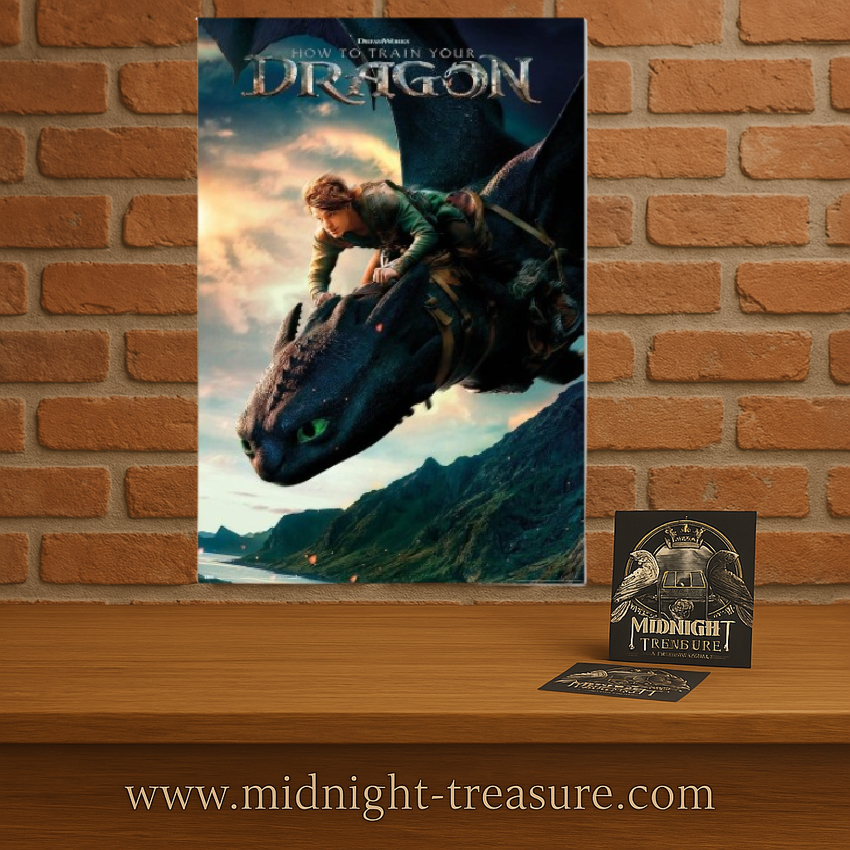 Poster Dragons – Live Action – 61 x 91 cm. Illustration réaliste d’Harold chevauchant Krokmou au-dessus de montagnes dans une scène épique.