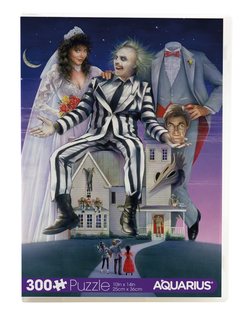 Puzzle Beetlejuice – VHS Collector – 300 pièces – 25 x 36 cm – Aquarius. Illustration culte de Beetlejuice avec son costume rayé noir et blanc. Un puzzle collector idéal pour les fans de Tim Burton et de cinéma rétro.