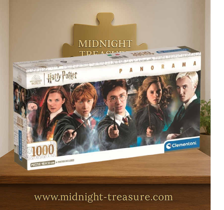 Puzzle Harry Potter – Panorama – 1000 pièces – 98 x 33 cm – Clementoni. Harry, Hermione, Ron, Ginny, Luna et Drago réunis dans une scène magique. Un puzzle collector parfait pour les fans du Wizarding World.