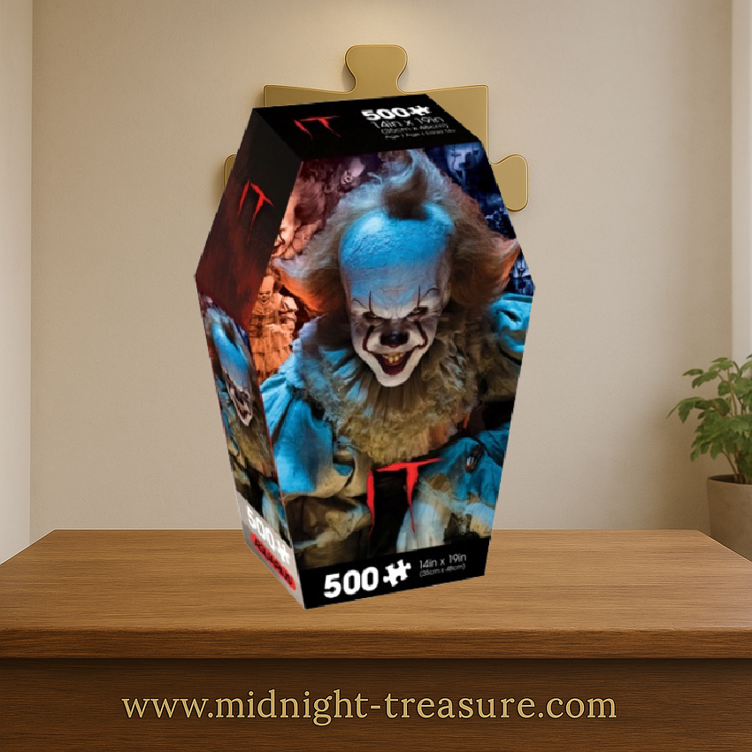 Puzzle IT – Pennywise – Coffret cercueil – 500 pièces – 48 x 35 cm – Aquarius. Illustration terrifiante du clown Pennywise. Un puzzle collector unique pour les fans de Stephen King et d’horreur.

