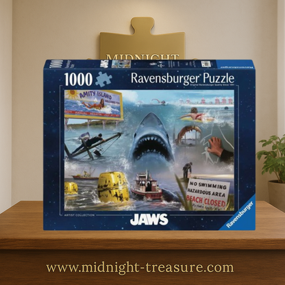 Puzzle Les Dents de la Mer – Jaws – 1000 pièces – 70 x 50 cm – Ravensburger. Illustration avec le grand requin blanc, l’île Amity, le bateau Orca et les scènes cultes du film. Un puzzle collector parfait pour les fans de cinéma et de suspense.