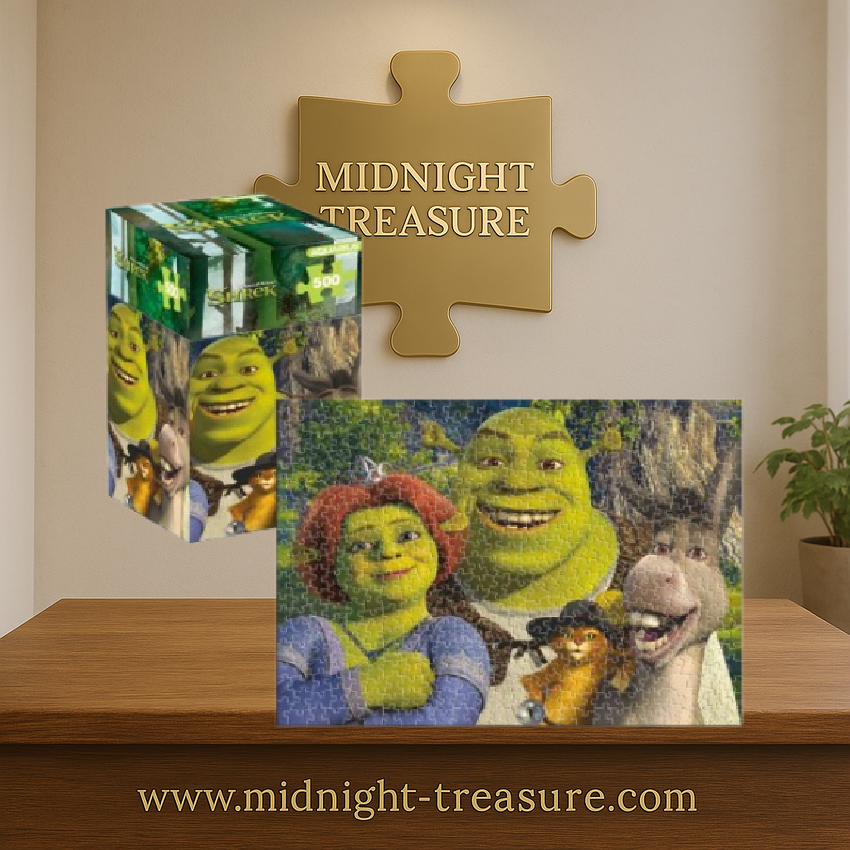 Puzzle Shrek – Family – 500 pièces – 48 x 35 cm – Aquarius. Illustration amusante de Shrek, Fiona, l’Âne et le Chat Potté réunis. Un puzzle collector parfait pour les fans de DreamWorks.