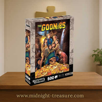Puzzle The Goonies – 500 pièces – 35 x 48 cm – Scène culte avec les personnages autour du trésor de Willy le Borgne dans une grotte. Puzzle collector parfait pour les fans du film.