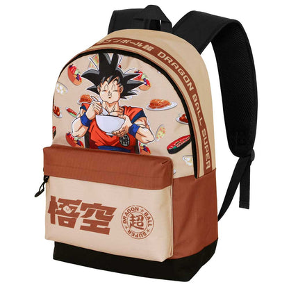 Sac à dos Dragon Ball Super – Goku Ramen (44 x 31 x 18 cm). Sac coloré représentant Goku savourant un bol de ramen, avec poches spacieuses et design officiel. Un accessoire pratique et fun pour les fans de Dragon Ball.