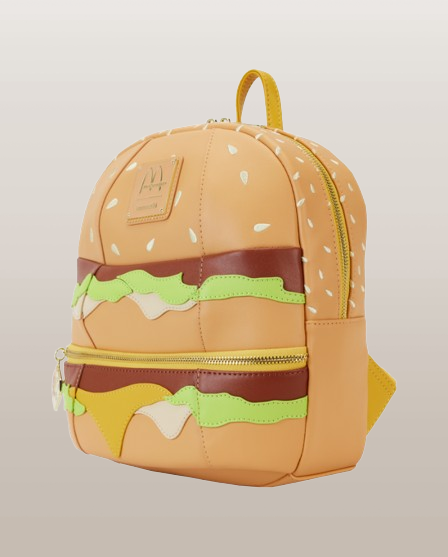 "Sac à Dos Loungefly McDonald's Big Mac Figural. Un sac à dos fun et original en forme de Big Mac avec des détails réalistes de laitue, fromage et sauce, parfait pour les fans de McDonald's et de mode décalée !"

