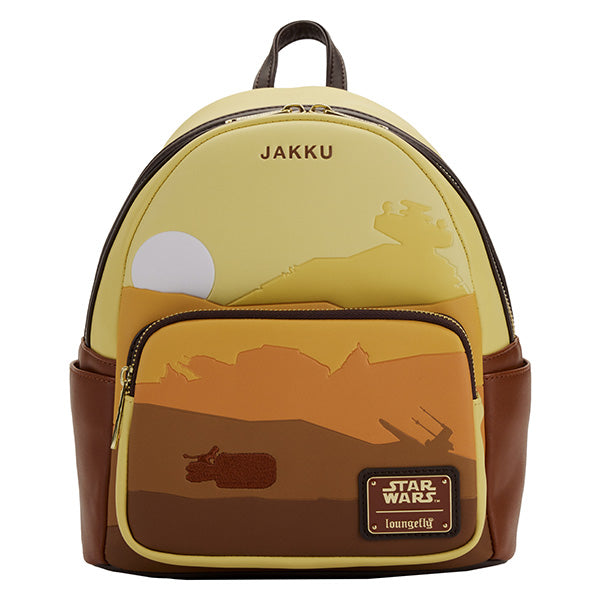 Sac à dos Loungefly – Star Wars – Jakku – 23 x 27 x 11 cm. Sac marron et beige avec design désertique inspiré de la planète Jakku, poche frontale zippée et doublure thématique “In a galaxy far, far away…”.
