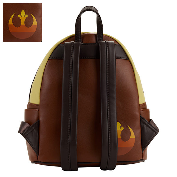 Sac à dos Loungefly – Star Wars – Jakku – 23 x 27 x 11 cm. Sac marron et beige avec design désertique inspiré de la planète Jakku, poche frontale zippée et doublure thématique “In a galaxy far, far away…”.