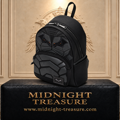 Sac à dos Loungefly – The Batman (2022) – Cosplay Armure – 23 x 27 x 11 cm. Design noir mat avec détails en relief inspirés du costume de Batman. Un sac élégant et sombre pour les fans du Chevalier Noir.
