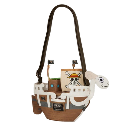 Sac crossbody Loungefly – One Piece – Vogue Merry – SDCC Exclusive – 24 x 17,7 x 13,9 cm. Sac en forme du navire Going Merry avec détails brodés et appliqués. Un collector rare pour tous les fans de One Piece.

