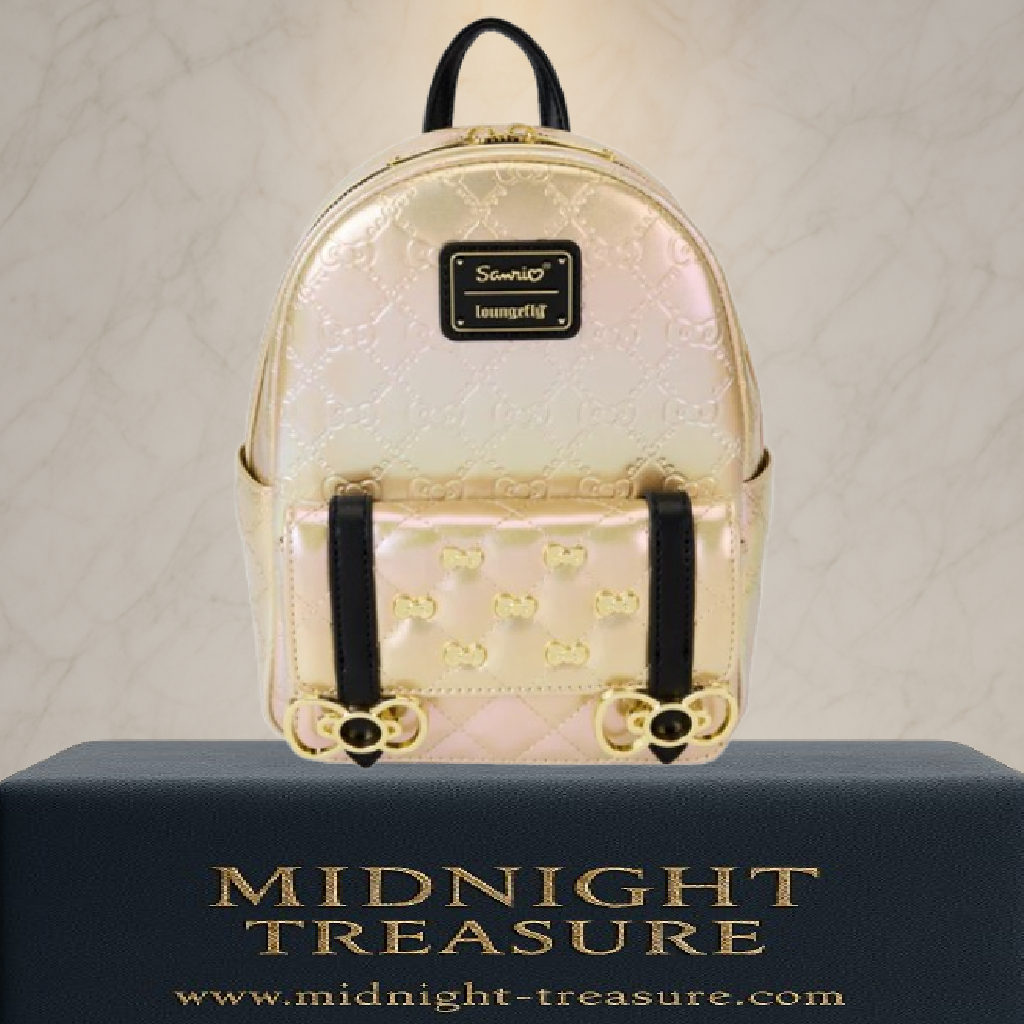 Sac Loungefly Hello Kitty – 50e Anniversaire – Doré métallique – Sanrio. Sac à dos en simili cuir embossé, avec doublure exclusive. Une édition collector chic pour les fans de Hello Kitty.