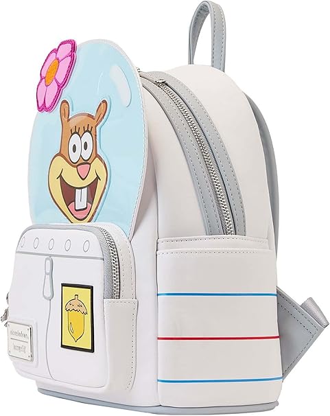 Sac à dos Loungefly – Bob l’Éponge – Sandy Cheeks Cosplay – 23 x 11 x 25 cm. Mini sac blanc en simili cuir avec casque, fleur rose, écusson gland et breloque méduse rose.

