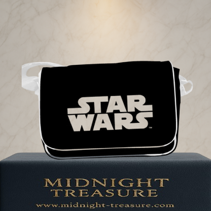Sacoche Star Wars – Messenger Bag Logo – 27 x 35 cm – Officielle. Sac noir avec logo Star Wars blanc, bandoulière réglable et design pratique. Un accessoire parfait pour les fans de Star Wars.