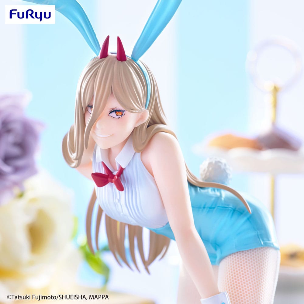 Statuette Chainsaw Man – Power – BiCute Bunnies Light Blue – 25 cm – FuRyu. Power en tenue bunny bleu clair et blanche, posture audacieuse et regard malicieux. Une figurine stylée et expressive pour les fans de Chainsaw Man.