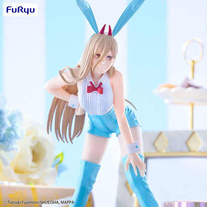 Statuette Chainsaw Man – Power – BiCute Bunnies Light Blue – 25 cm – FuRyu. Power en tenue bunny bleu clair et blanche, posture audacieuse et regard malicieux. Une figurine stylée et expressive pour les fans de Chainsaw Man.