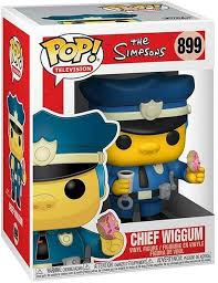 "Funko Pop! Television – Chief Wiggum (899) – The Simpsons. Figurine représentant le chef Wiggum en uniforme de policier, tenant un donut rose et une tasse de café. Un must-have pour les fans des Simpson et les collectionneurs de Funko Pop! Television !"

