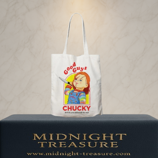 Tote bag Chucky Good Guys sous licence officielle. Sac en coton blanc avec illustration de Chucky tenant un couteau, impression UK, format 400 x 400 mm.