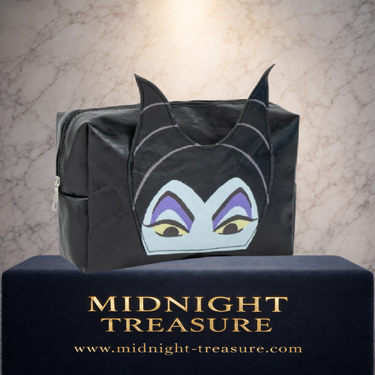 Trousse de toilette Maléfique Disney Villains en cuir PU, dimensions 23 x 15 x 9 cm. Accessoire élégant et pratique sous licence officielle Disney.