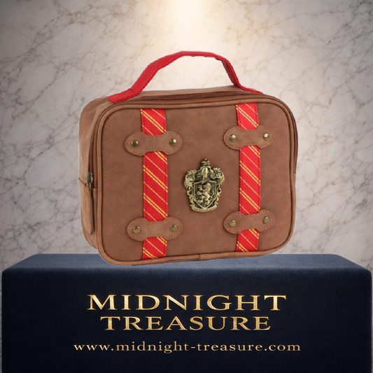 Trousse de toilette Gryffindor Harry Potter avec blason métallique et bandes rouges et dorées inspirées de la maison Gryffondor.